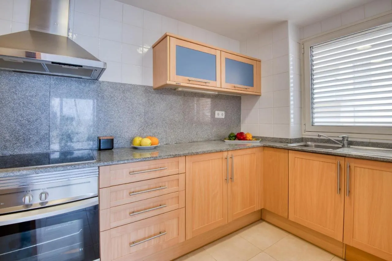 Lola Apartment L'Escala Spain