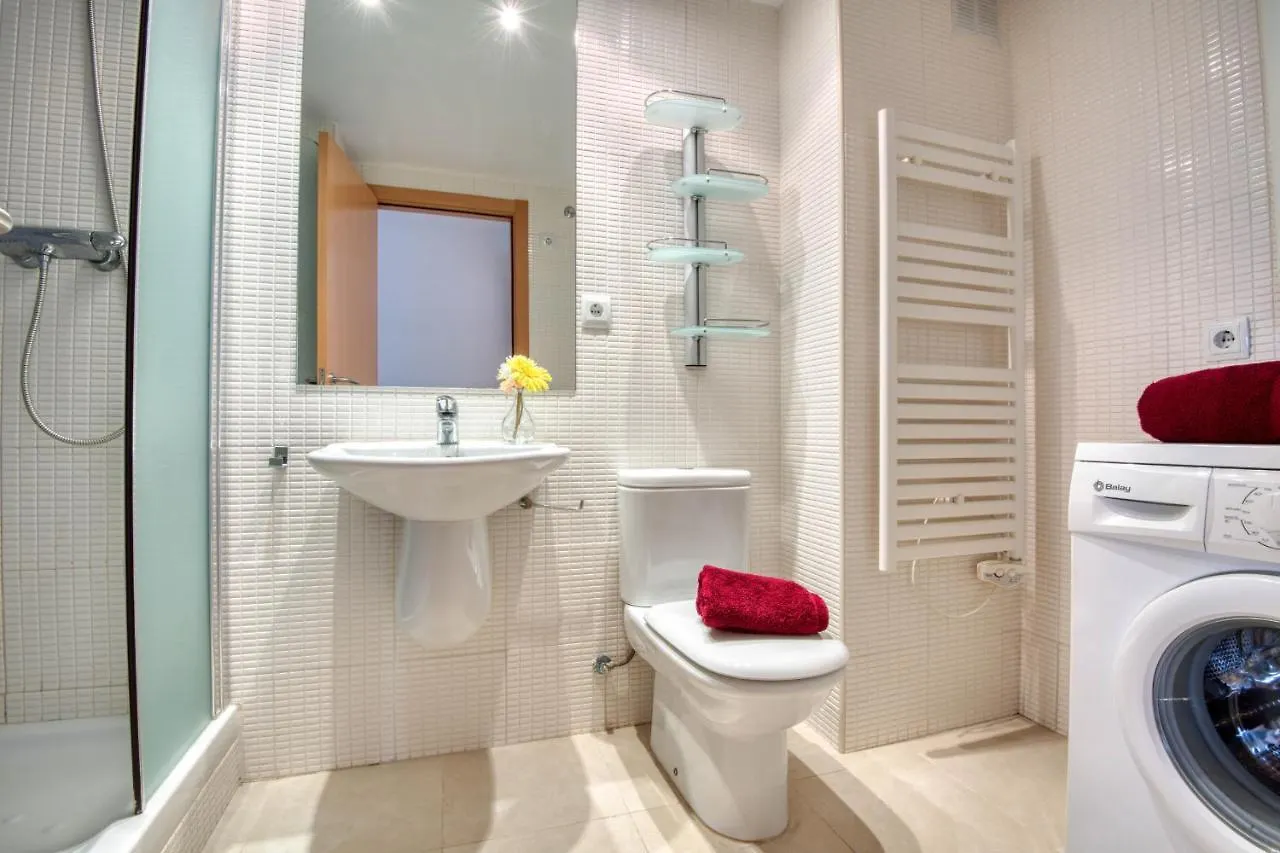 Lola Apartment L'Escala 0*,
