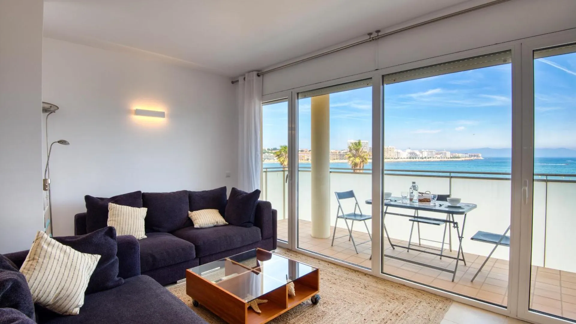 Lola Apartment L'Escala